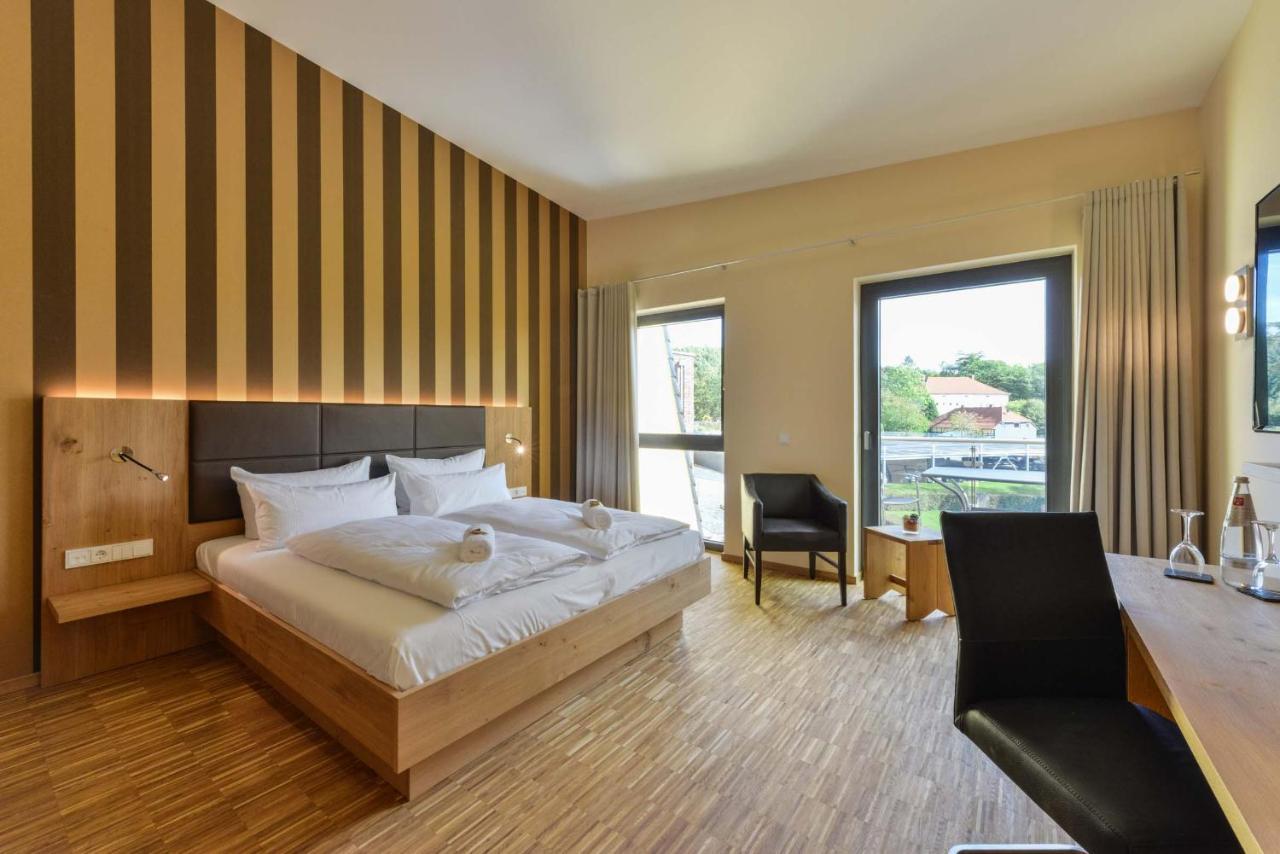 Hotel & Golfrestaurant Gut Wissmannshof Staufenberg  외부 사진